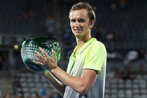 Медведев прокомментировал свой первый титул в профессиональной карьере