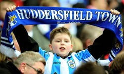 kardiffsity_huddersfieldtown_anglia_football