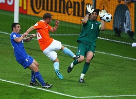 Товарищеский матч. Италия – Голландия. Прогноз на матч 04.09.14