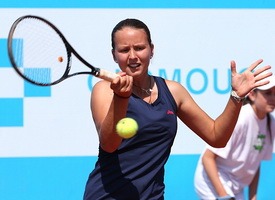 Теннис. ITF Сус. Тереза Маликова — Вивиен Югашова. Прогноз на матч 12.12.14