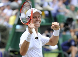 Теннис. ATP. Стокгольм. Томаш Бердых — Александр Зверев. Прогноз на игру 21.10.2015