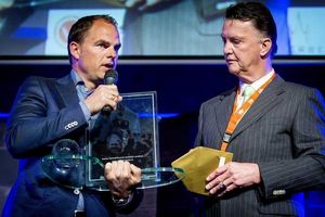 10Bet: ван Гал и де Бур остаются фаворитами на пост тренера сборной Голландии