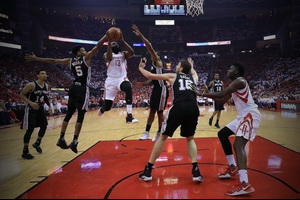 NBA. Плей-офф. Сан-Антонио – Хьюстон. Анонс и прогноз на матч (10.05.2017)