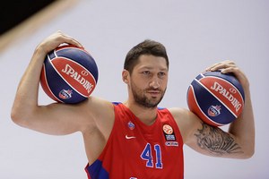 Никита Курбанов оценил игру Химок и похвалил Шведа