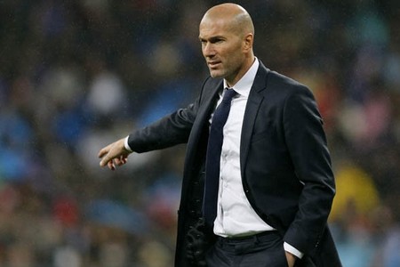 Черный список Зидана: тренер назвал руководству Реала футболистов, которые ему не нужны