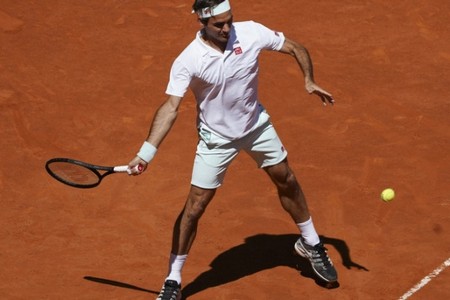 Роджер Федерер признался, что удивлен легким переходом на грунтовые корты