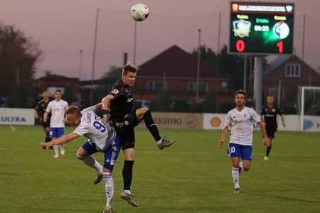 ФНЛ. Чайка — Факел. Бесплатный прогноз на матч 31 августа 2020 года