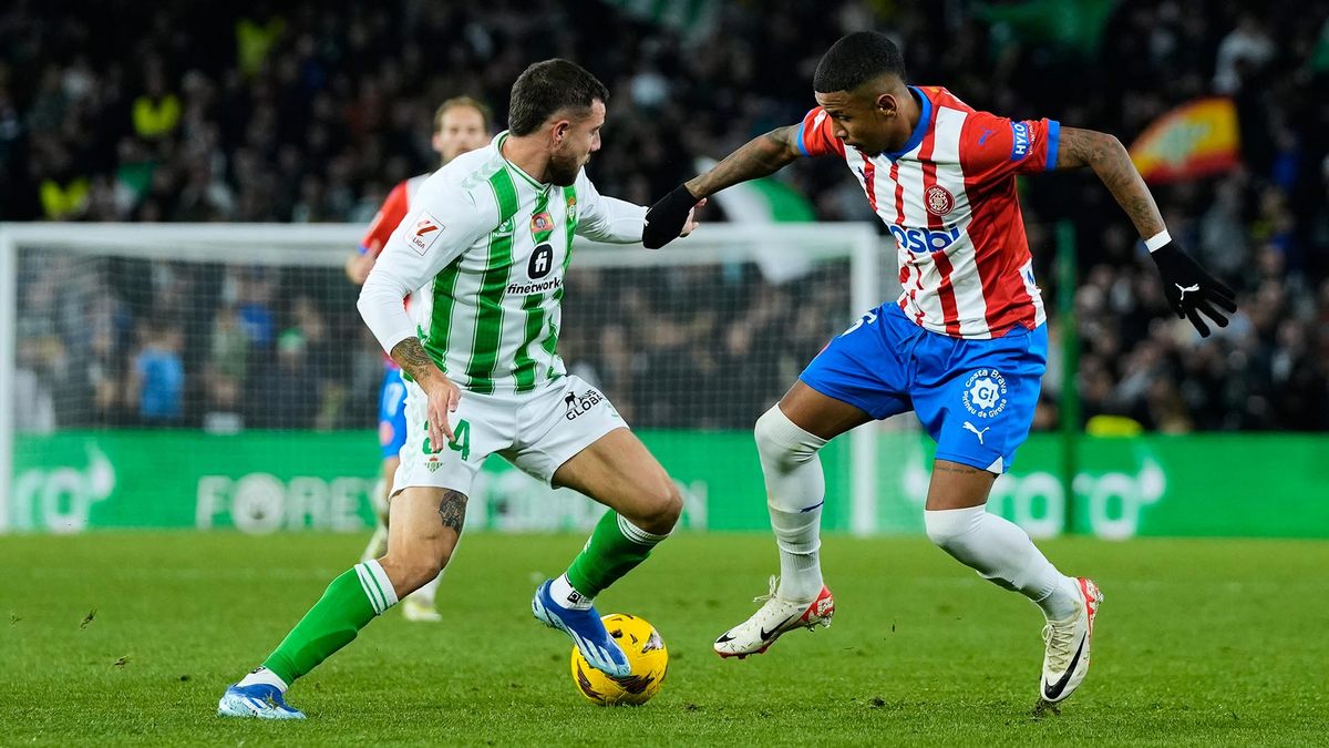 Примера Испании. Бетис — Жирона. Прогноз на матч 23 ноября 2025 года: хозяева должны выигрывать