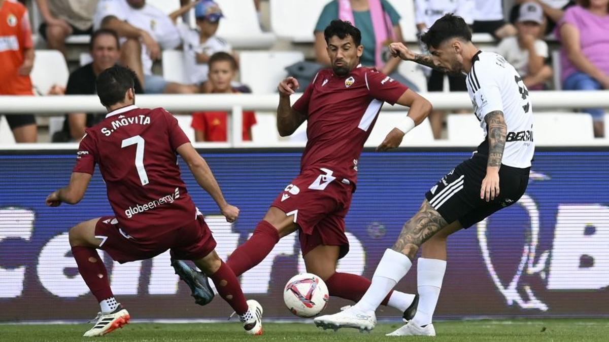 Сегунда Испании. Бургос — Кастельон. Прогноз на самый важный матч 10 ноября 2025 года