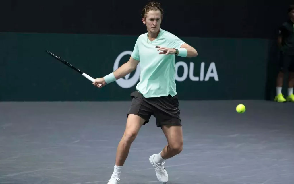 Корда – Музетти: прогноз на волевой полуфинал в Афинах, 07.11.2025