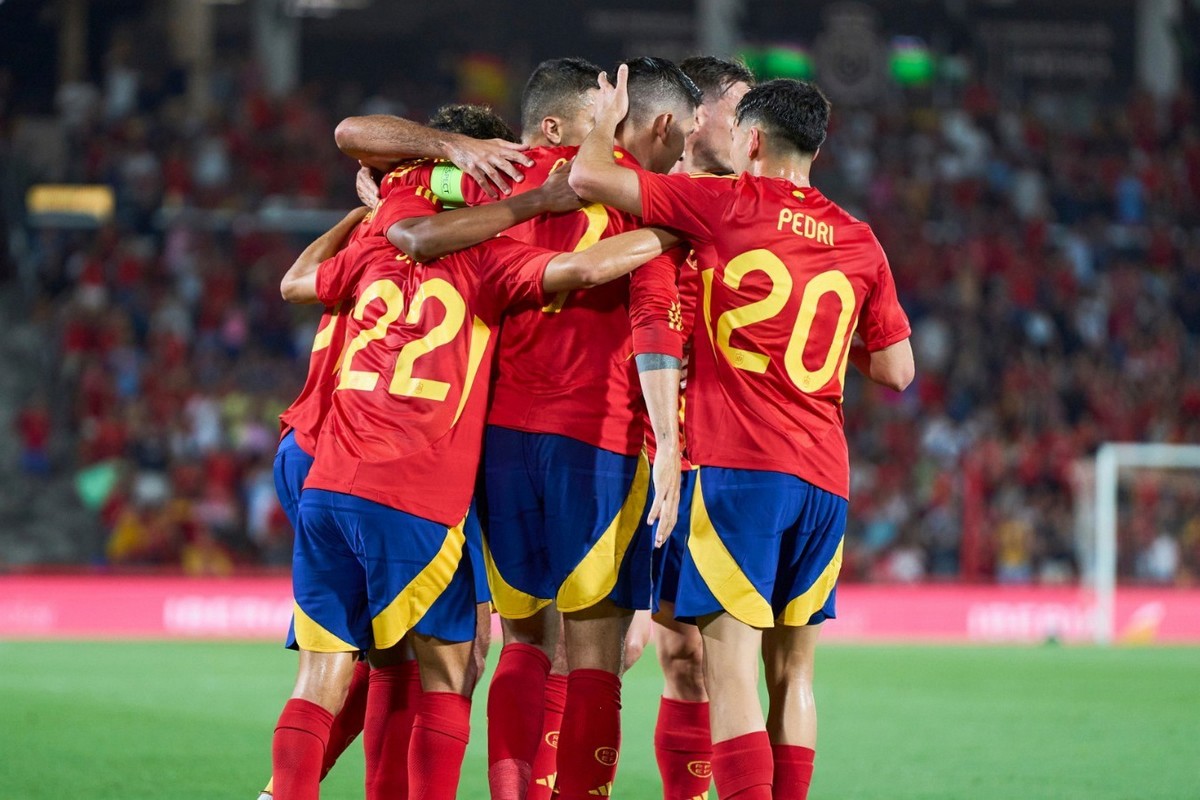Сборная Испании закончит отбор на Евро без дебютантов в обойме