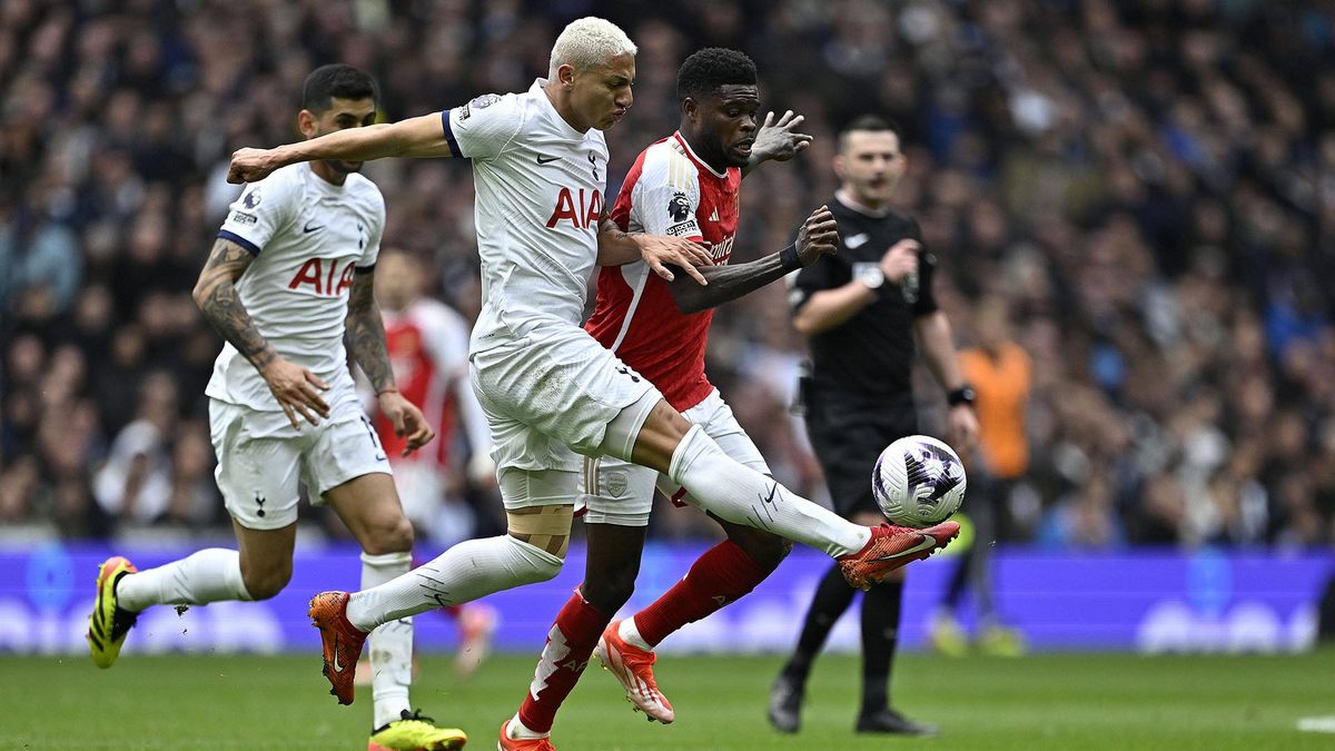 АПЛ. Арсенал — Тоттенхэм. Прогноз на самый принципиальный матч 23 ноября 2025 года