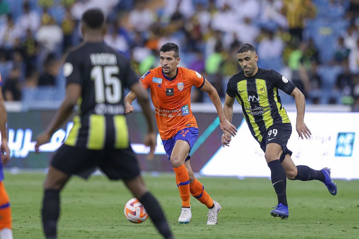 Профессиональная Лига Саудовской Аравии. Аль-Фейха — Аль-Хазем. Прогноз на матч 25 декабря 2025 года: много голов не будет