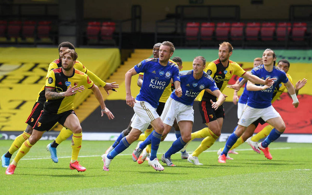 Чемпионшип Англии. Лестер — Уотфорд. Прогноз на матч 26 декабря 2025 года: голов будет достаточно