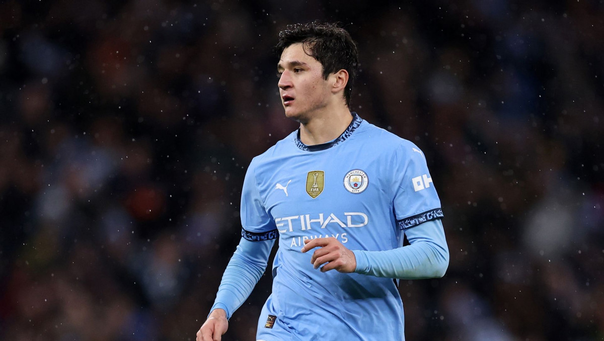 Хусанов и много японцев: собрано символическую сборную-2025 из футболистов из Азии