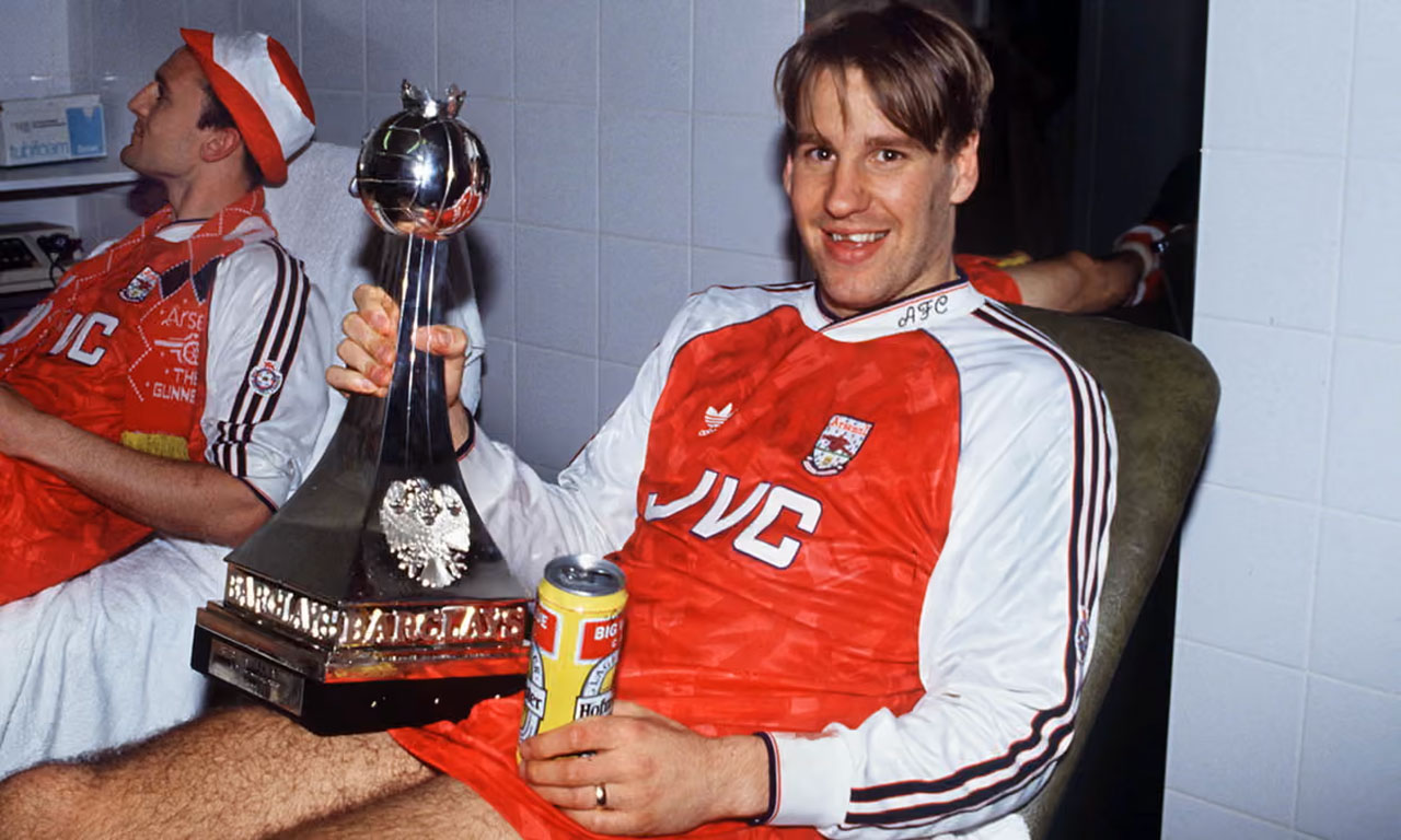 Футбольные звезды и тренеры, которые были пойманы на ставках в букмекерских конторах