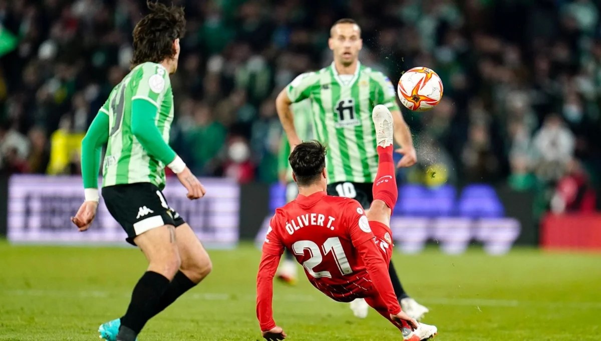 Примера. Бетис — Севилья. Прогноз на матч 1 марта 2026 года: ставим на хозяев