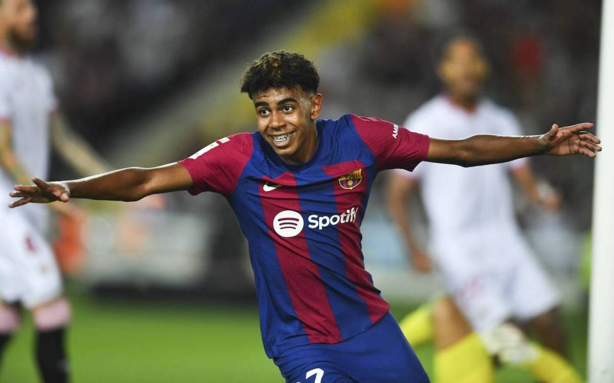 Примера. Барселона — Севилья. Прогноз на матч 15 марта 2026 года от экспертов