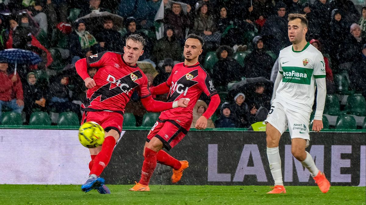 Примера Испании. Райо Вальекано — Эльче. Прогноз на матч 3 апреля 2026 года от специалистов