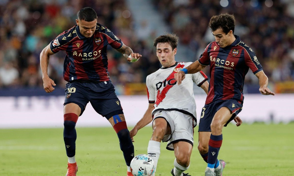 Примера. Райо Вальекано — Леванте. Прогноз на центральный матч 16 марта 2026 года