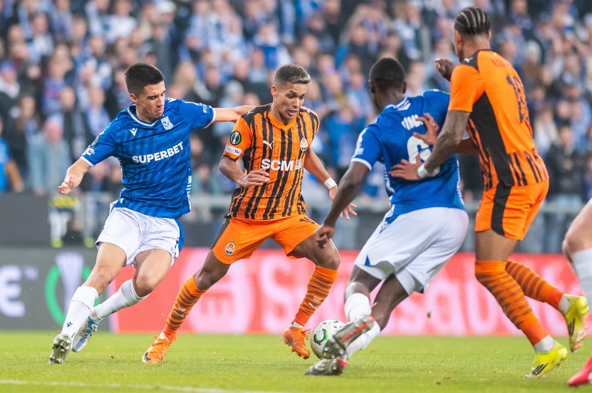 Лига конференций. Шахтер (Донецк) — АЗ. Прогноз на важный матч 9 апреля 2026 года