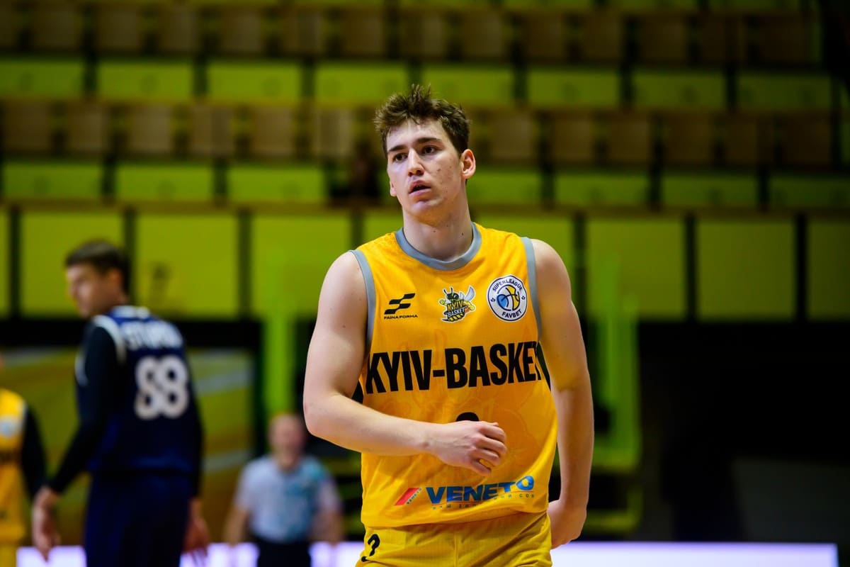 Как анализировать стартовые пятерки в баскетболе для ставок: полное руководство