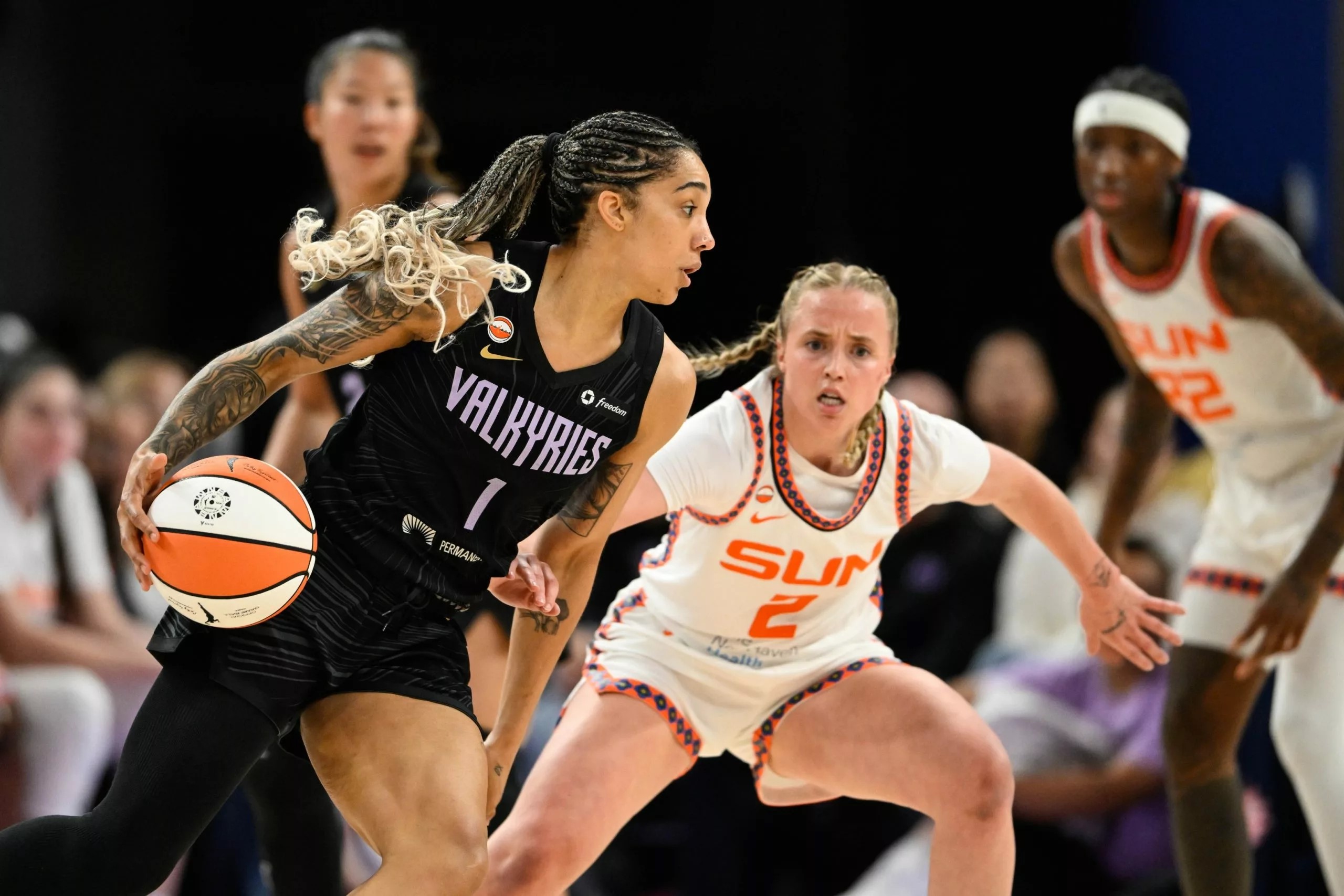 Прогноз на матч Финикс — Коннектикут 20.07.2026: ставки на женский баскетбол WNBA Прогноз на матч Финикс — Коннектикут 20.07.2026: ставки на женский баскетбол WNBA